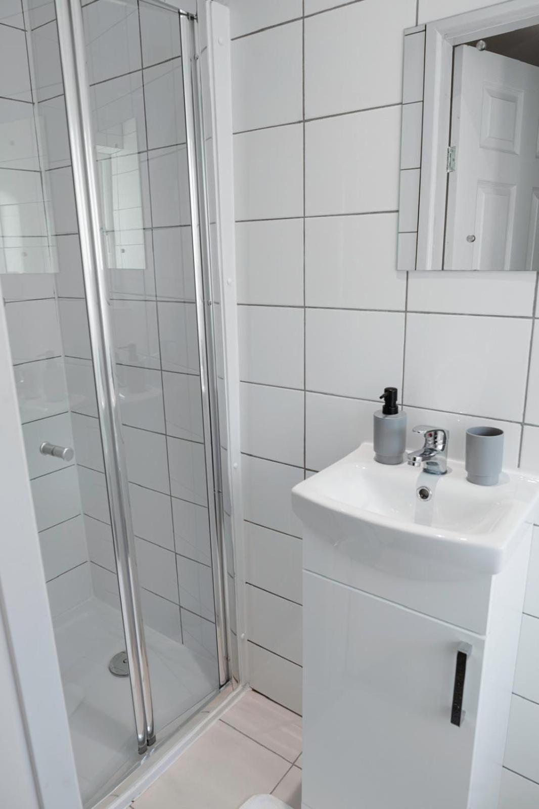 Cosy Ensuite Bedroom I 5Min Walk From Bramall Lane Stadium Sheffield Zewnętrze zdjęcie