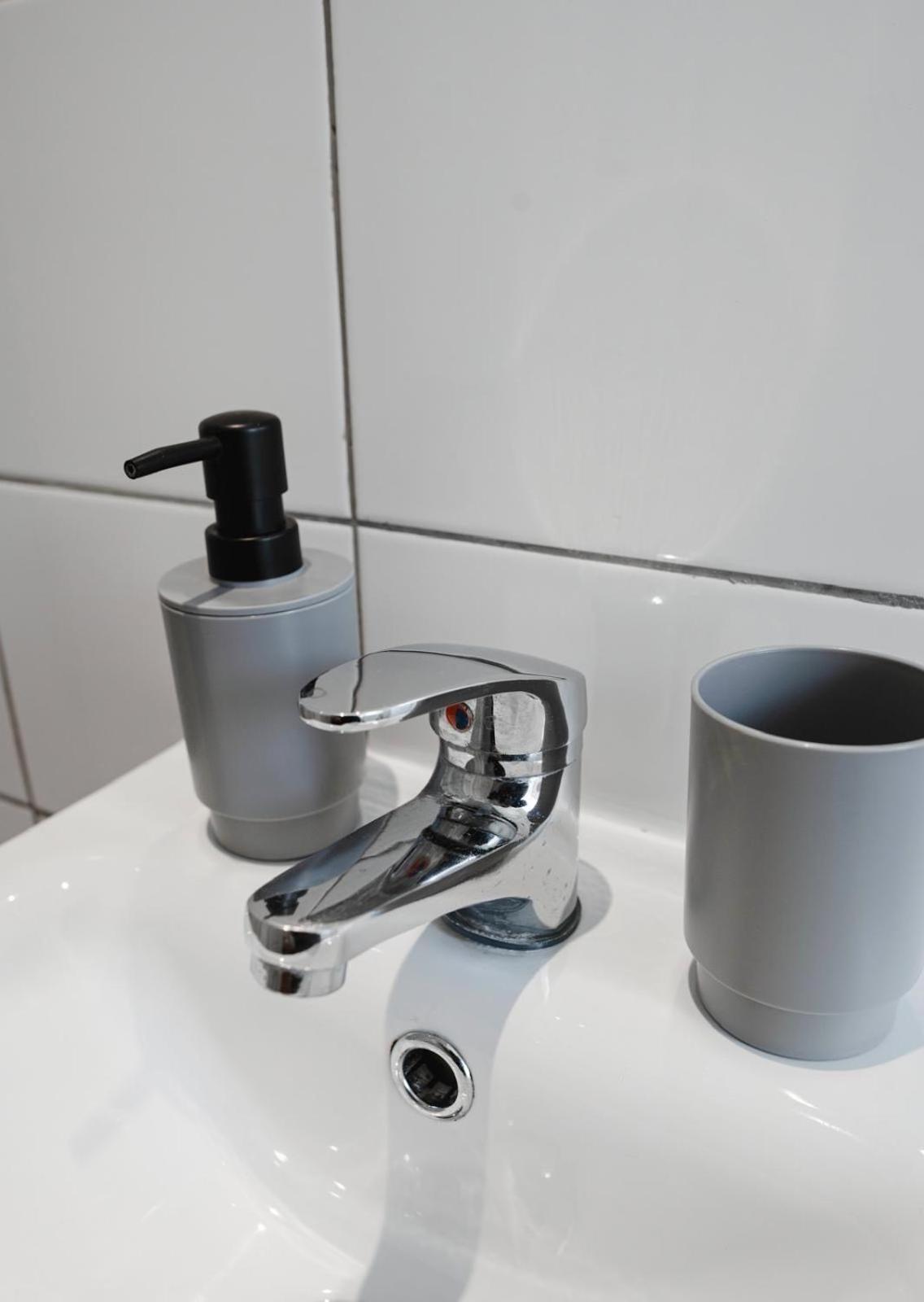 Cosy Ensuite Bedroom I 5Min Walk From Bramall Lane Stadium Sheffield Zewnętrze zdjęcie